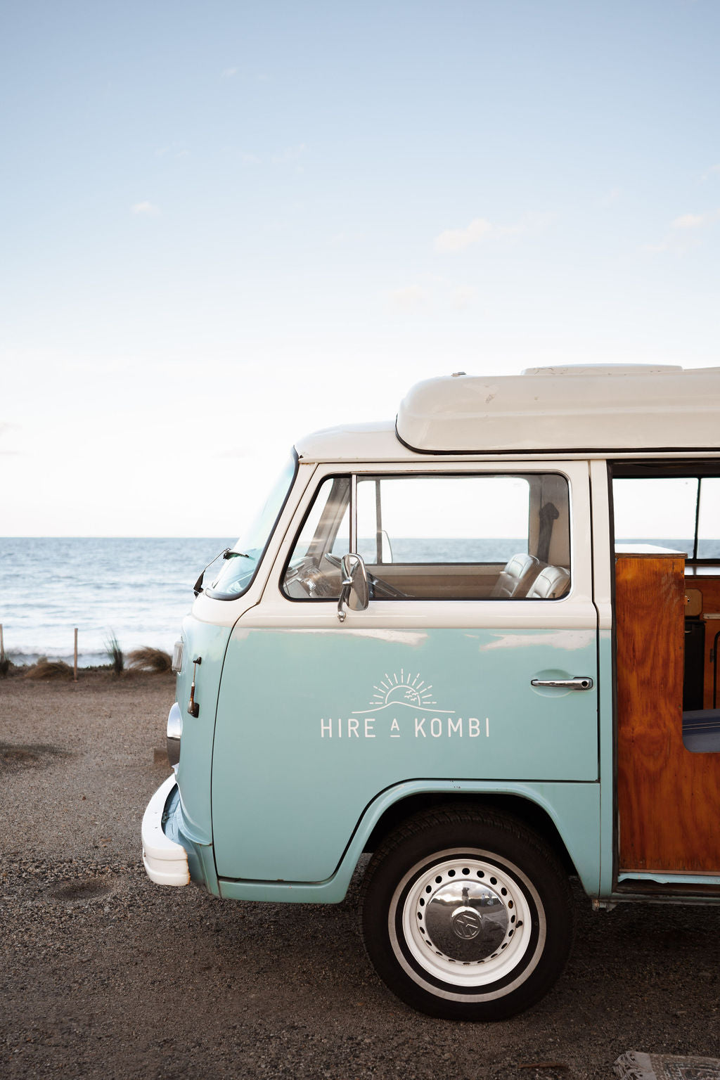 kombi camper HIRE A | 1974 Automatic Dormobile Deda Elementi - Presa Farbe:Mixed dots blue ridestyle:All Mountain